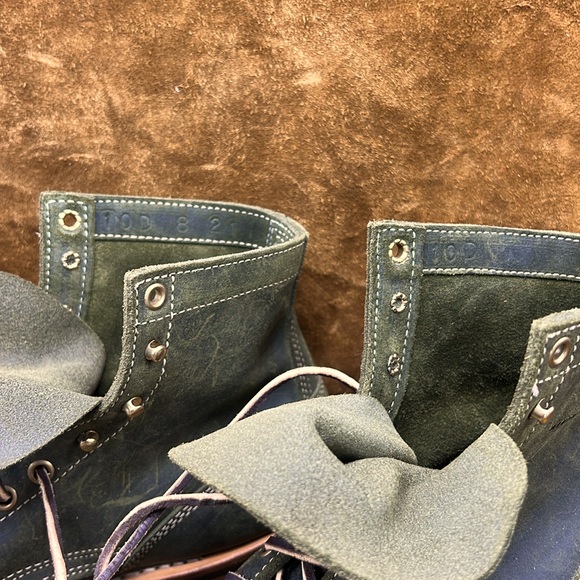 White's 350 Cruiser Leaf Green Waxy
Commander 10D Limited Run (RARE) - Picture 9 of 10